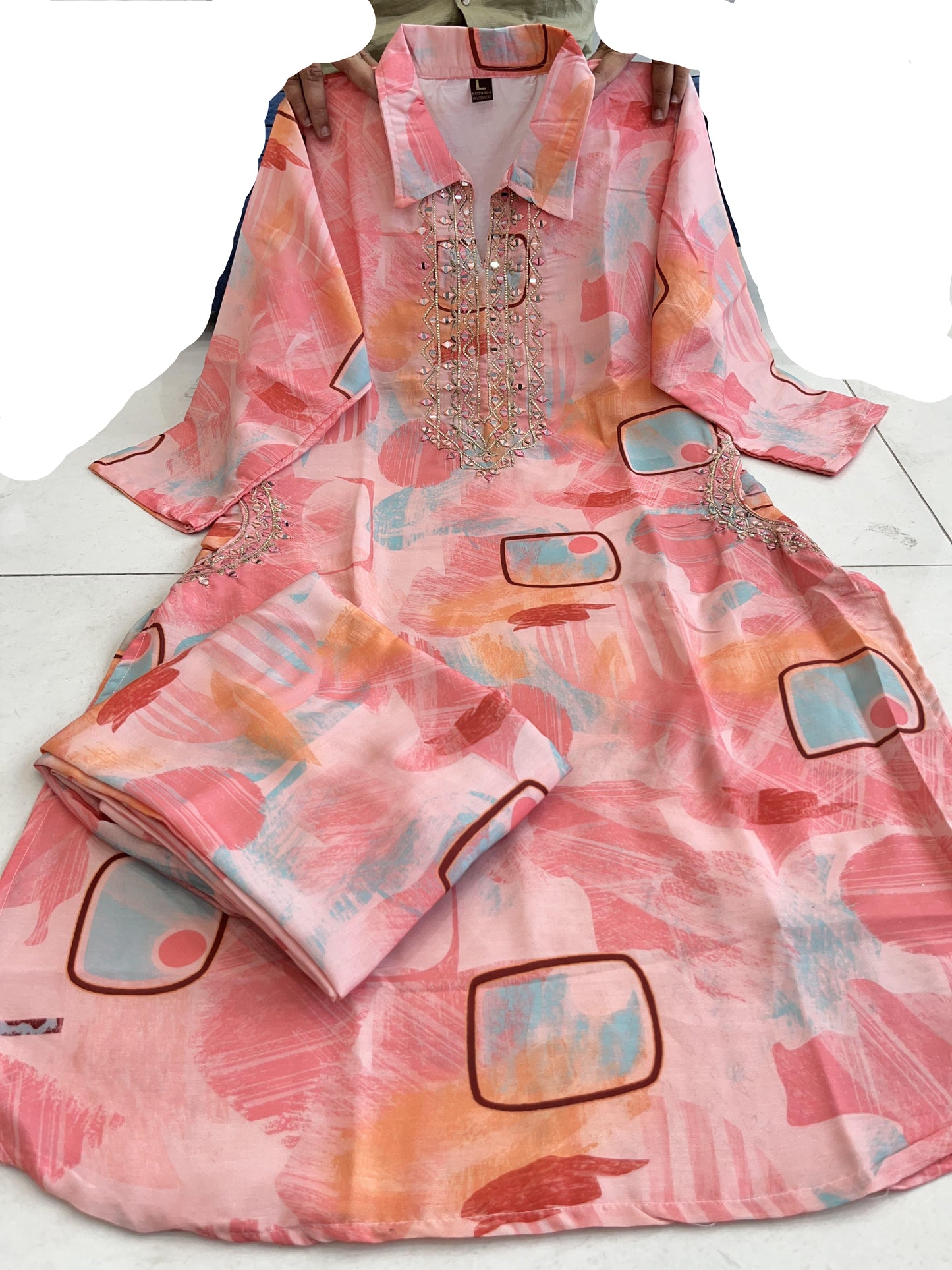 WOMEN'S COORDS SET