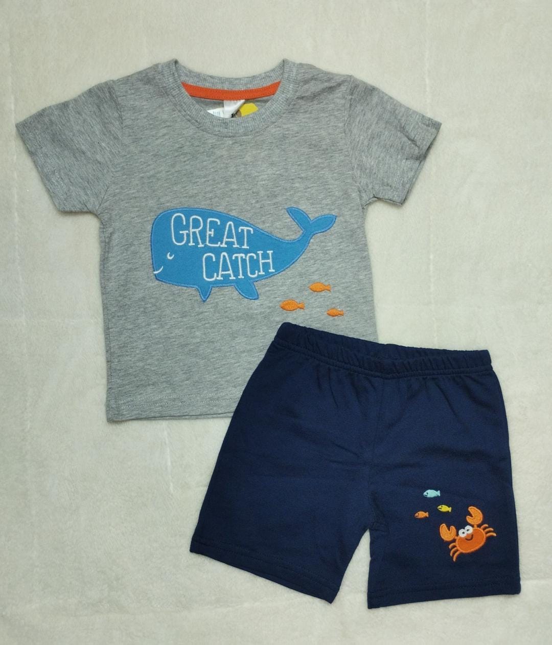 Short sleeves cotton T-shirt with shorts, with whale patch