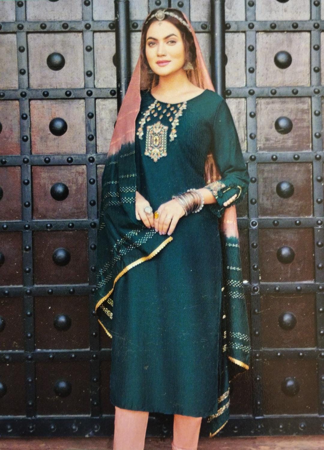 TEAL AND PINK CONTRAST FESTIVE WEAR