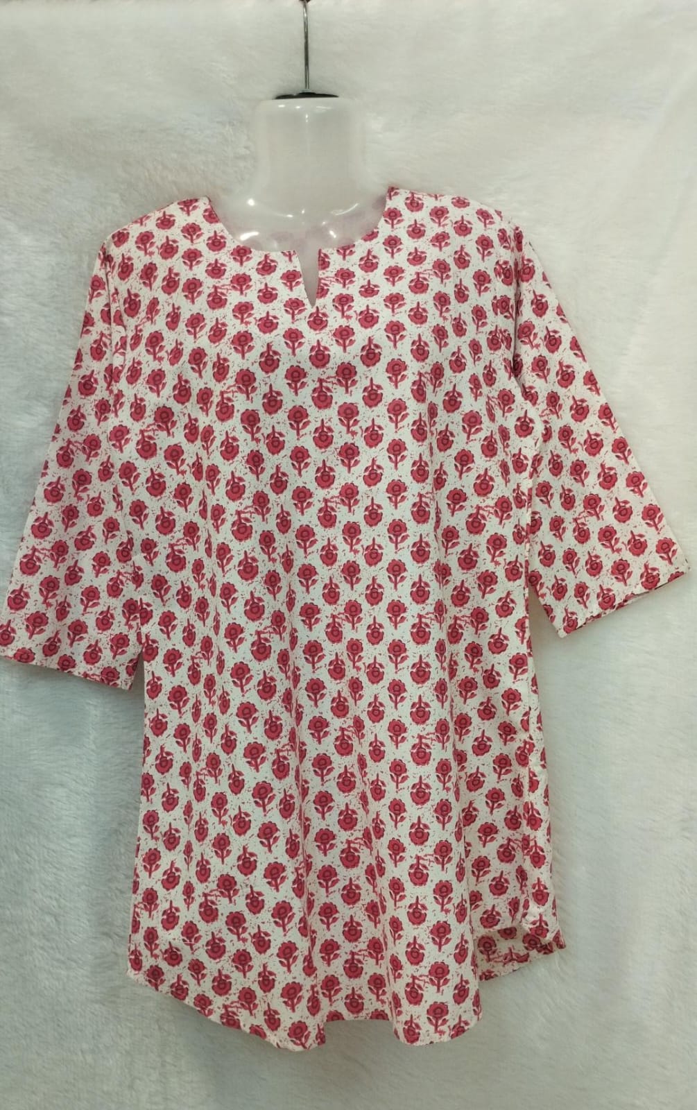 CORAL AND WHITE FLORAL KURTI