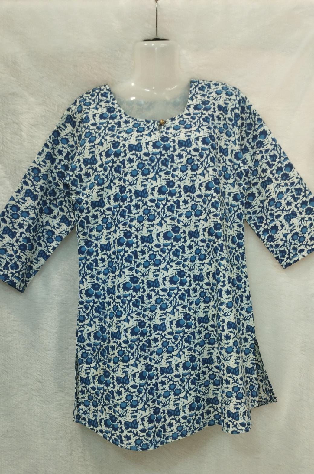 WHITE AND BLUE STRIPES KURTI