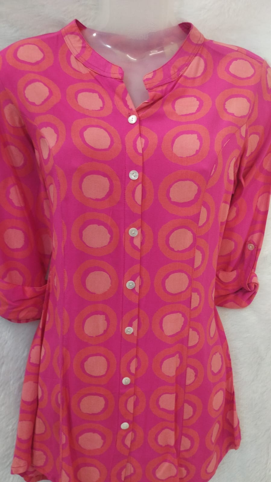 PINK AND PEACH NUCLEUS PRINT SHORT KURTI