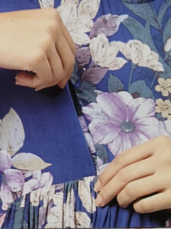 MATERNITY AND FEEDING DRESS