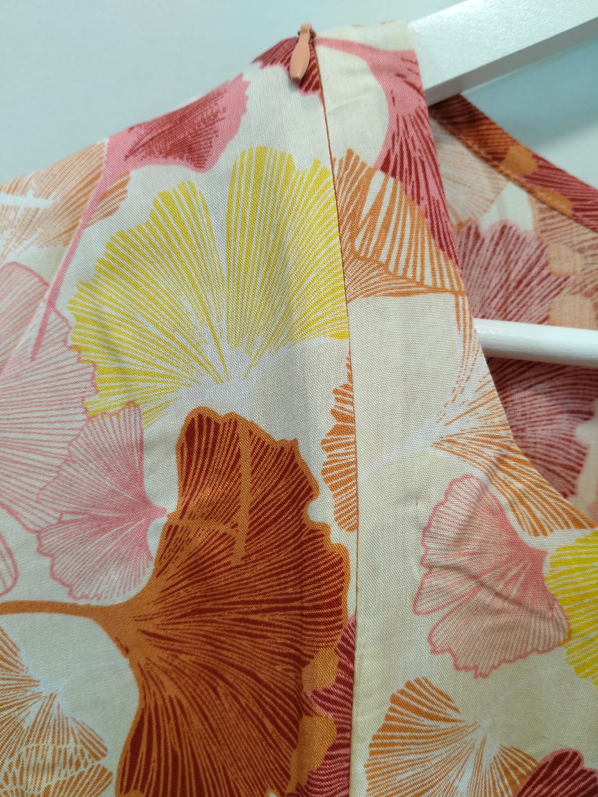 MATERNITY AND FEEDING DRESS