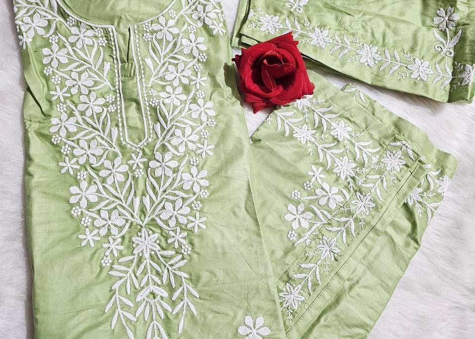 WOMEN'S COORDS SET