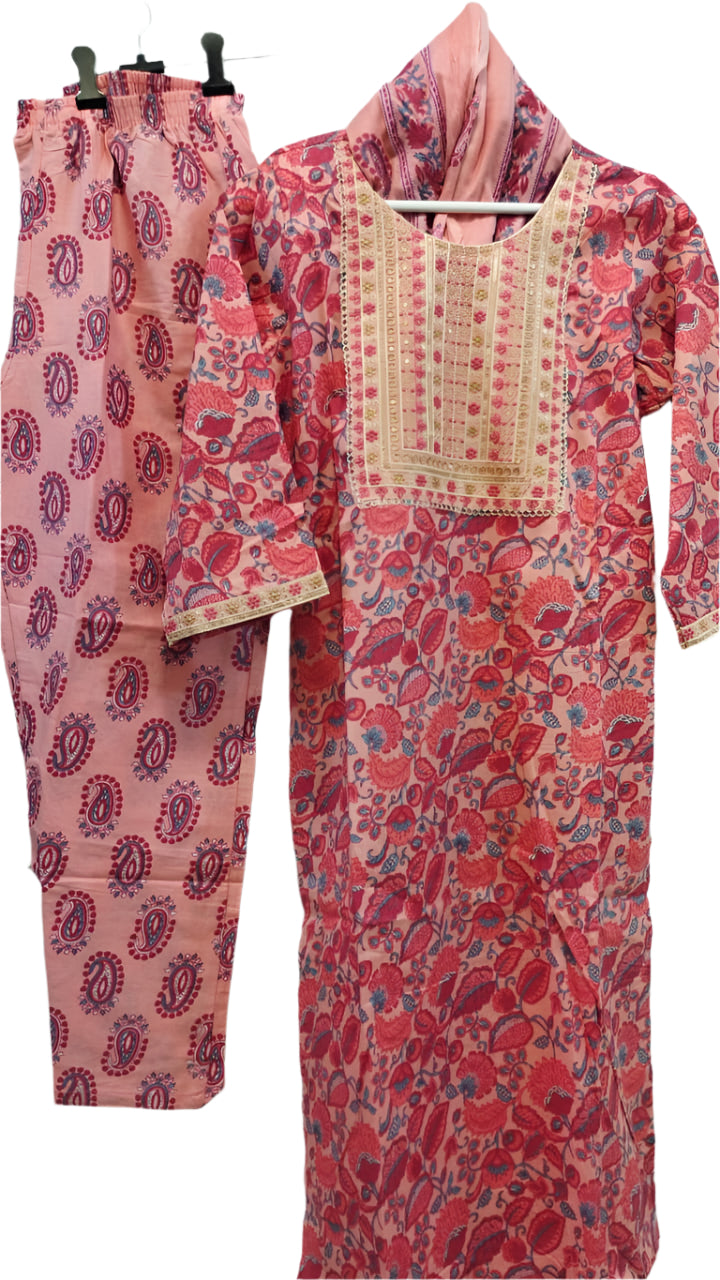 WOMEN'S ETHNIC WEAR ONLINE