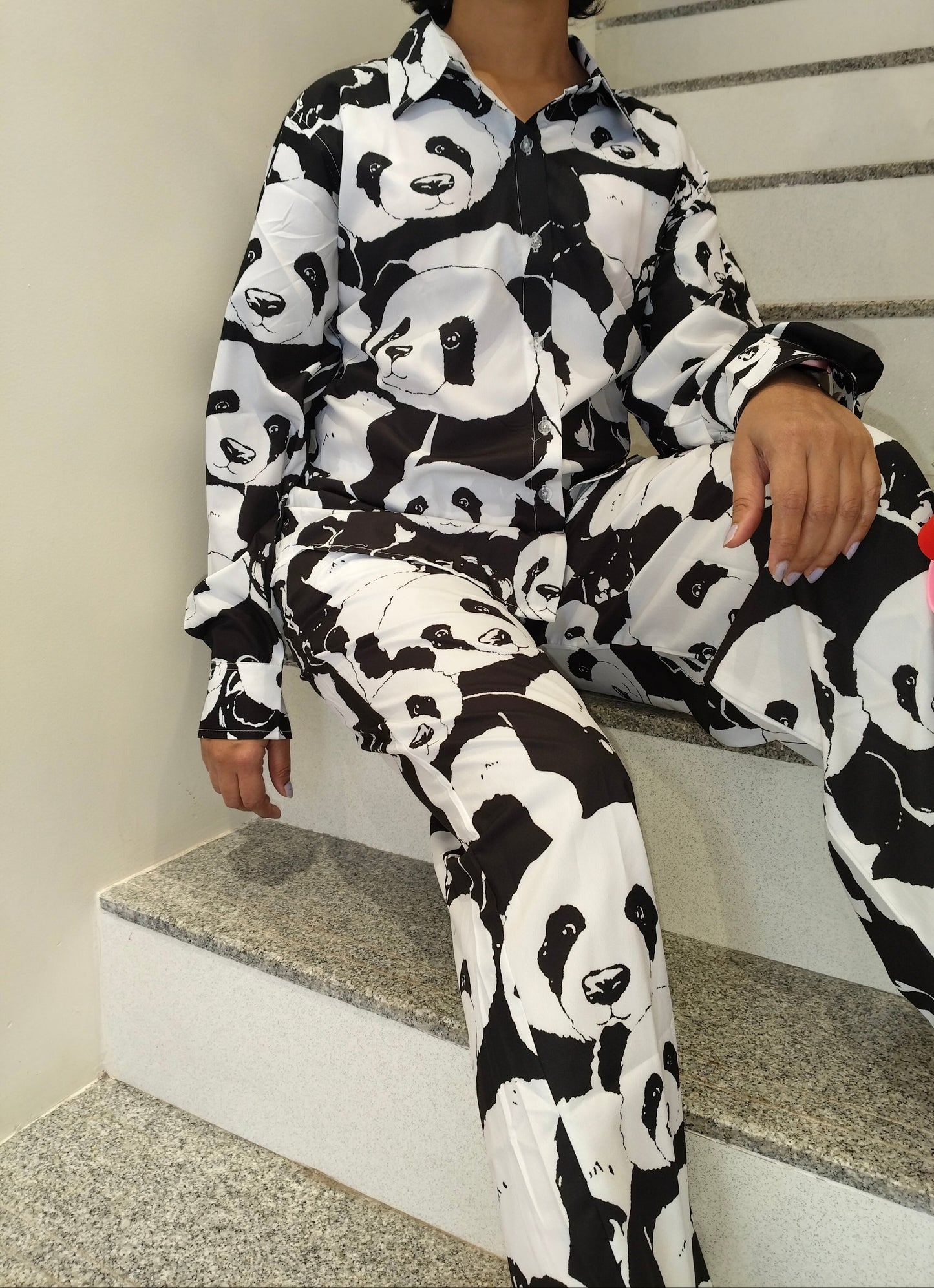 WOMEN'S COORDS SET