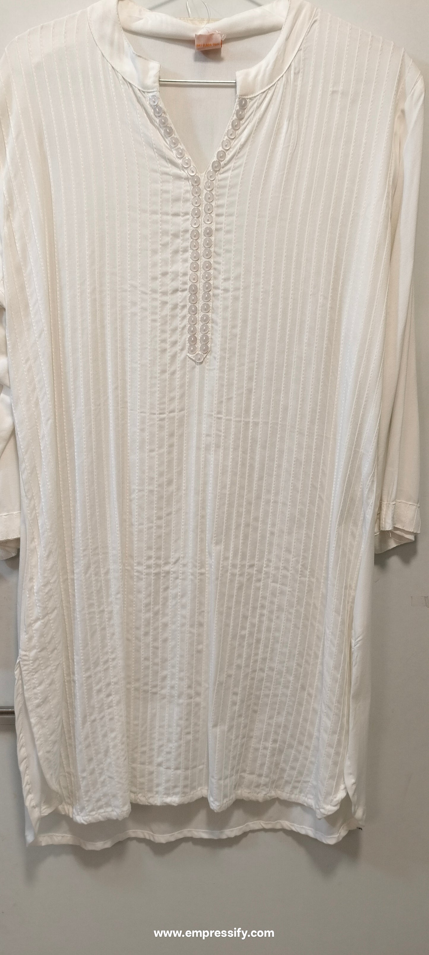 WOMEN'S KURTIS