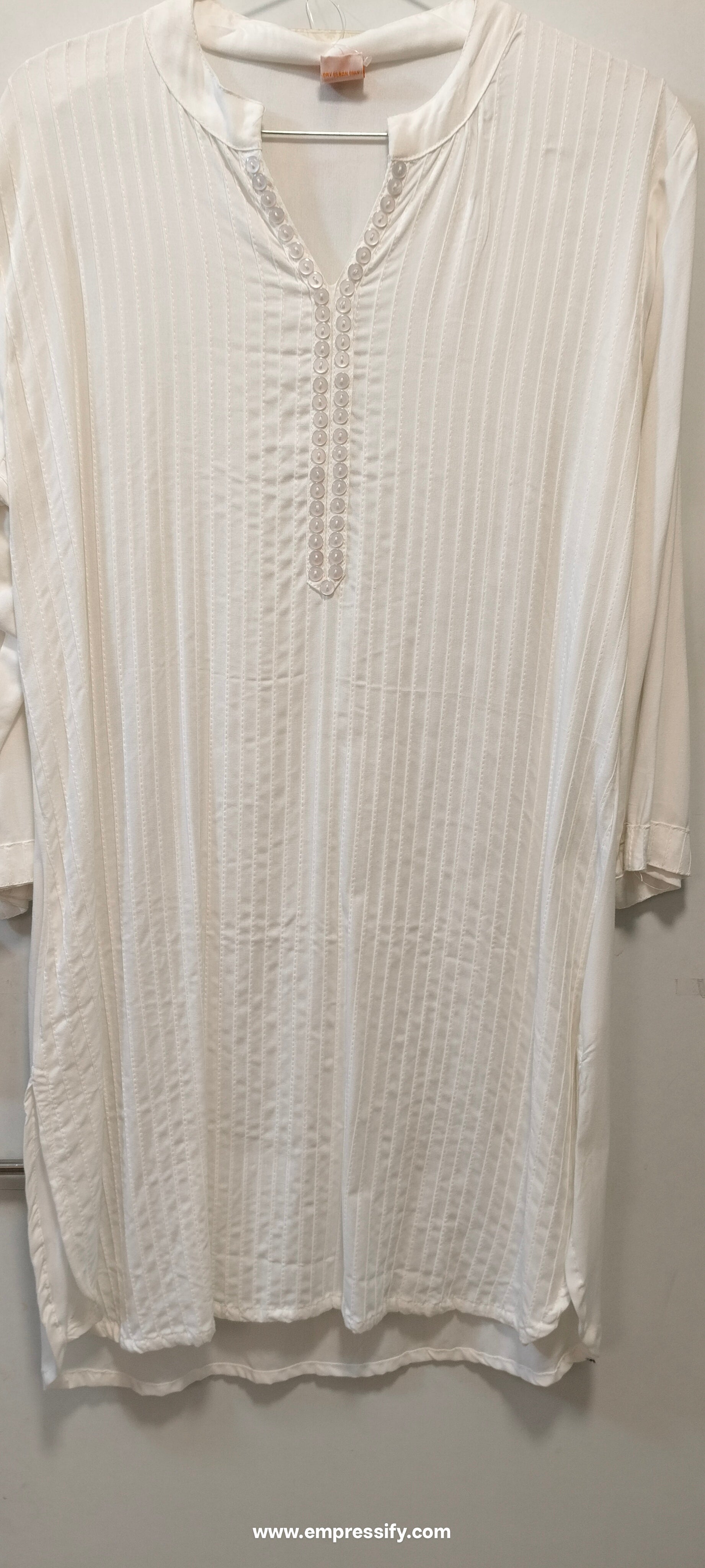 WOMEN'S KURTIS