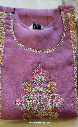WOMEN'S KURTA SETS