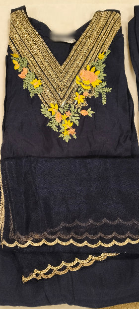 WOMEN'S FESTIVE KURTA SETS