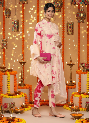 WOMENS FESTIVE KURTA SETS