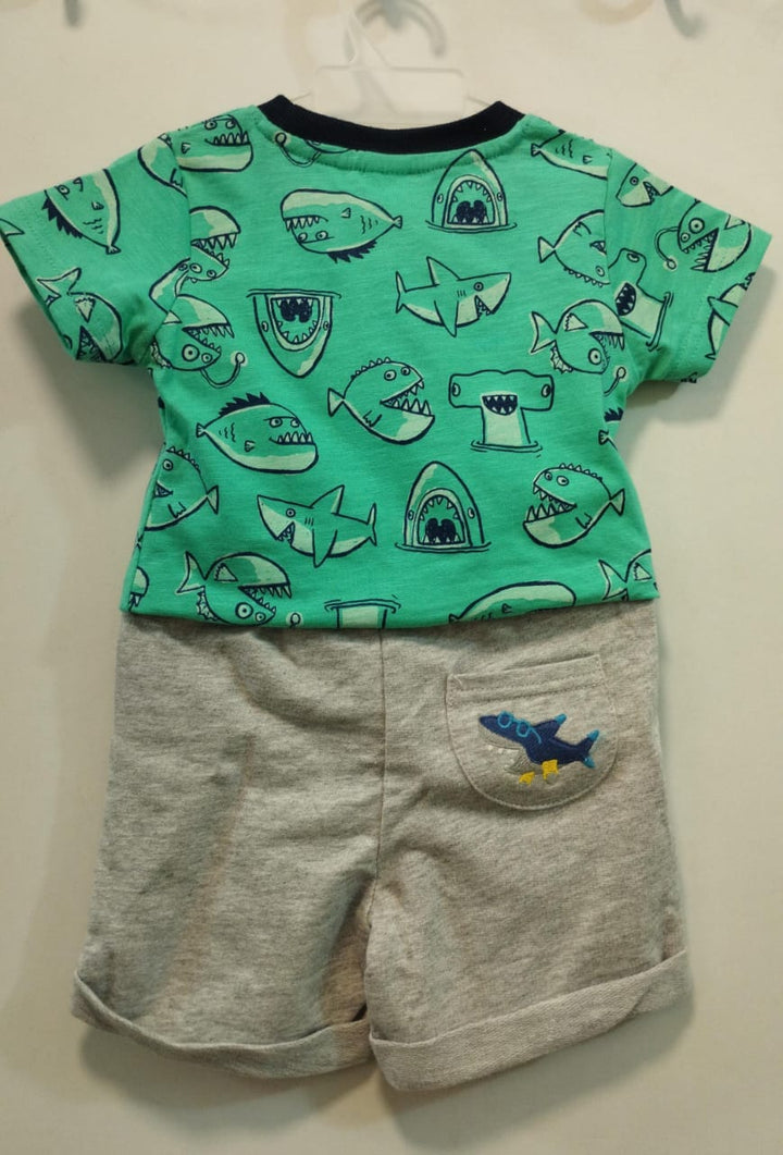 Short sleeves cotton T-shirt with shorts, with shark patch