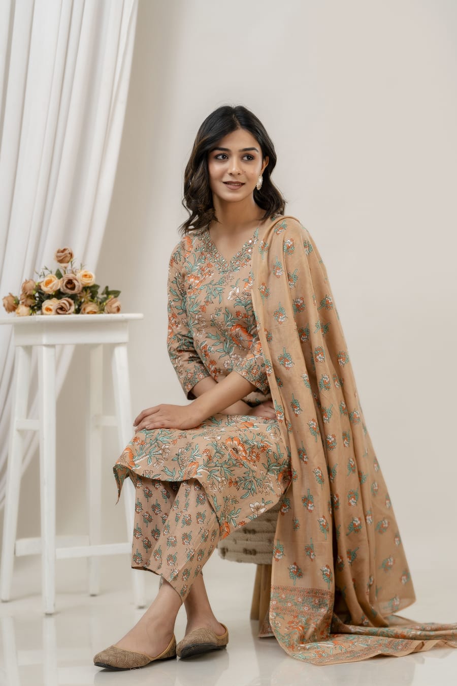 BROWN FLORAL KURTA PANTS DUPATTA SET