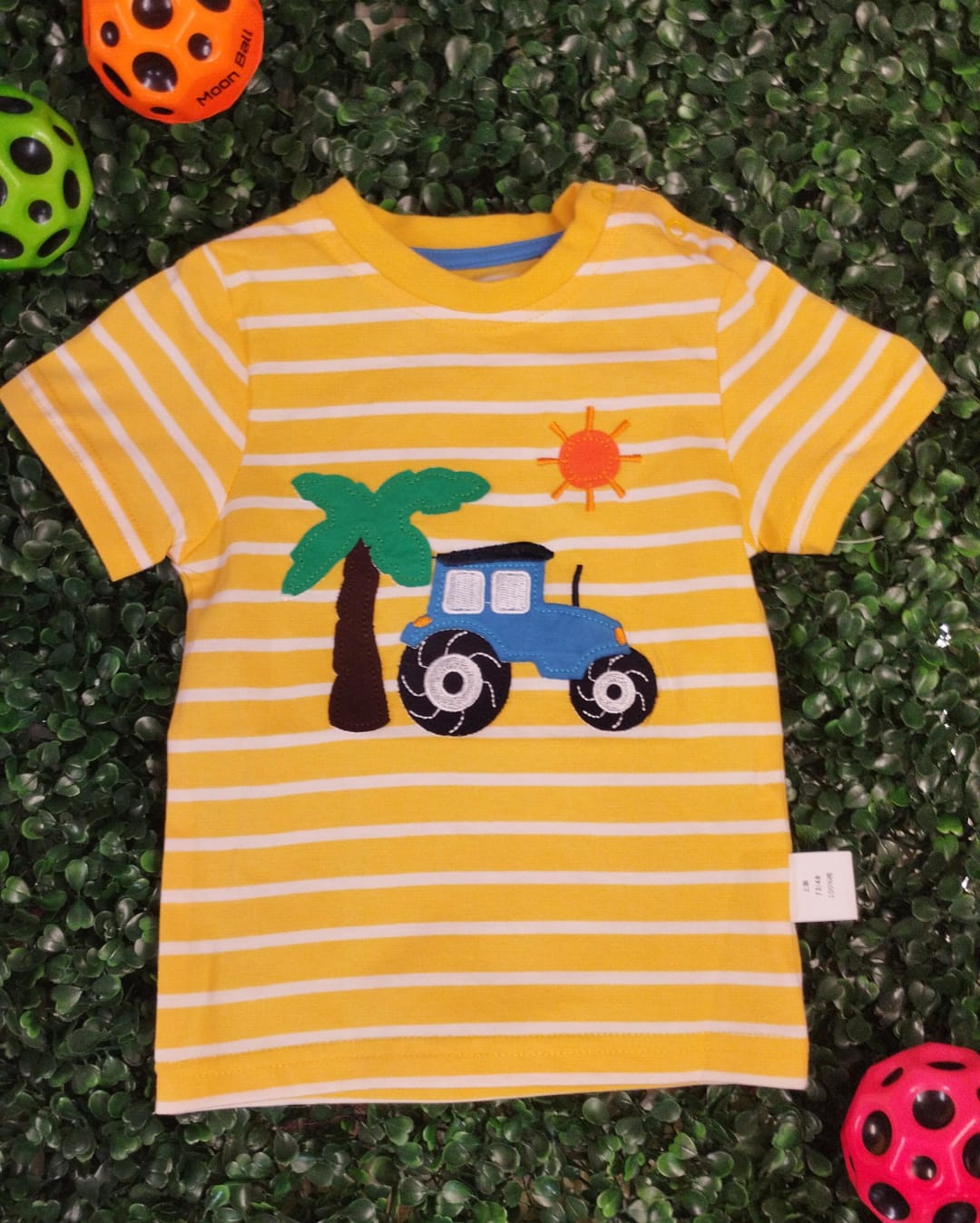 Cotton T-shirt with patchwork