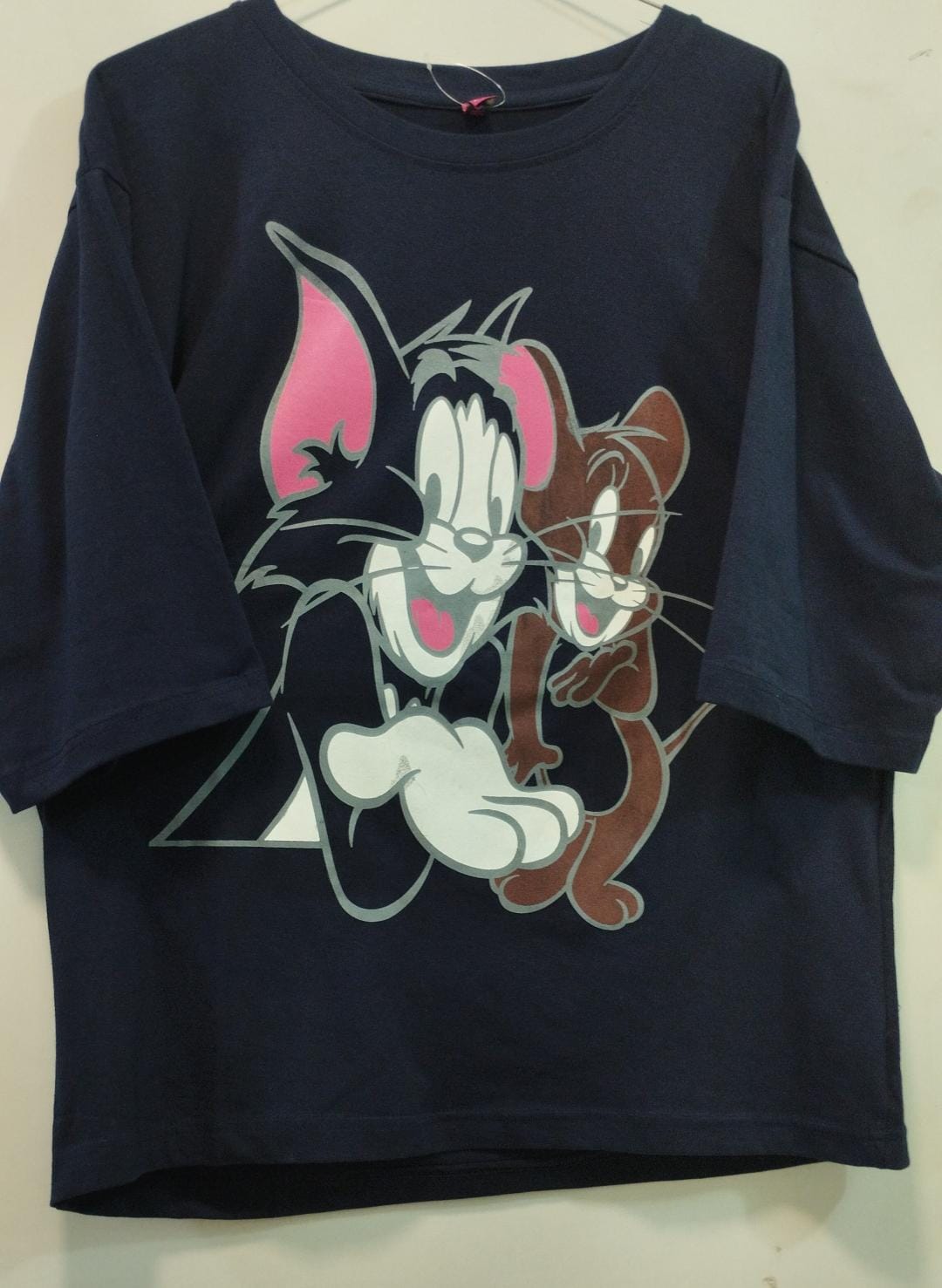 BLACK TSHIRT WITH RUBBER PRINT TOM AND JERRY