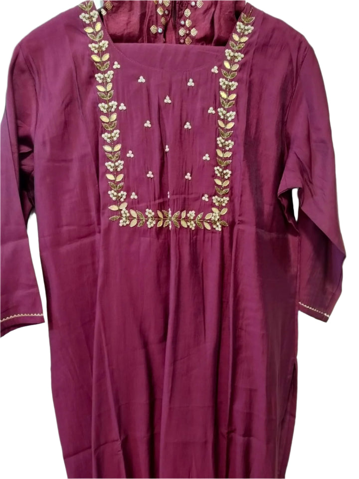 WOMEN'S FESTIVE WEAR