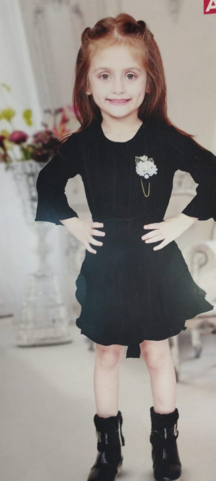 BLACK PARTYWEAR ABOVE KNEE LENGTH FROCKS