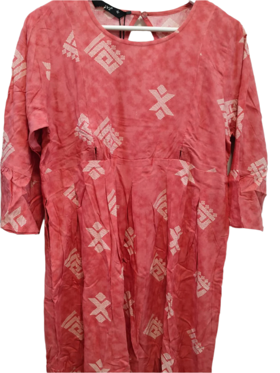 MATERNITY AND FEEDING DRESS
