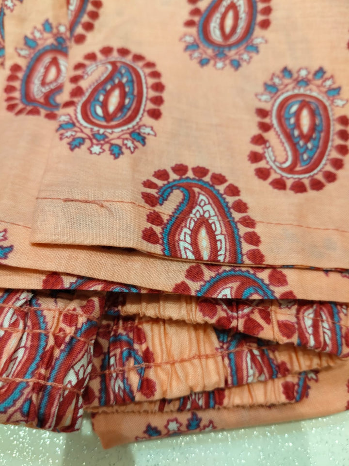 WOMEN'S ETHNIC WEAR ONLINE